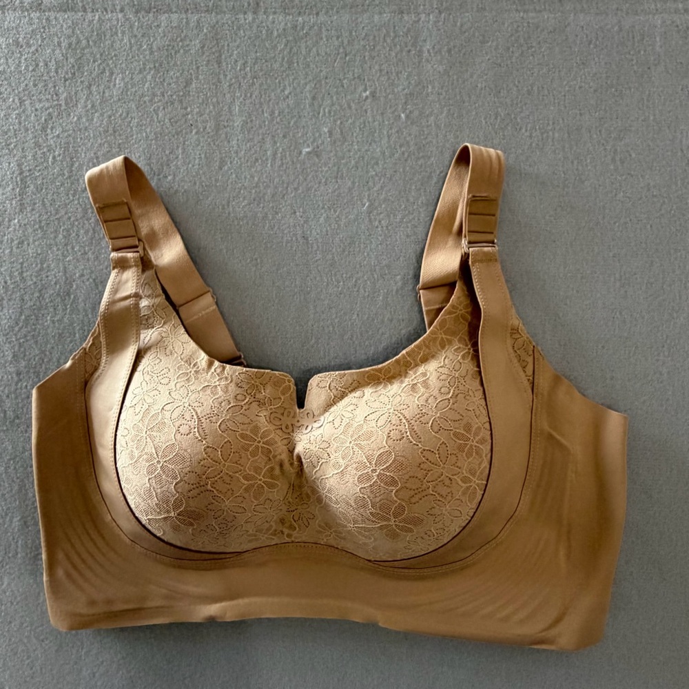 Women's Nude Colored Supportive Bra Size 40/90 #260629